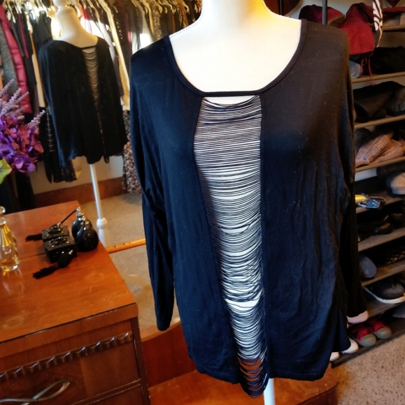 Open Front and Back Top - Picture 5 of 6